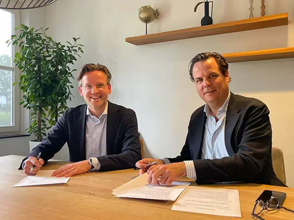 Strategic partnership XSARUS and CloudSuite